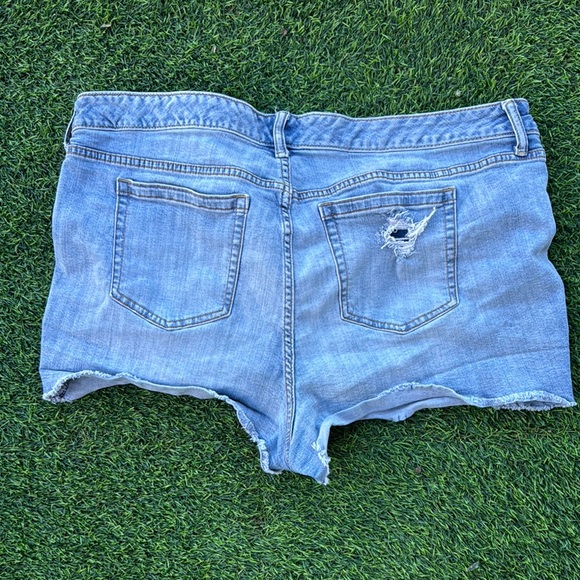 Torrid Blue Distressed Jean Shorts - Picture 3 of 3